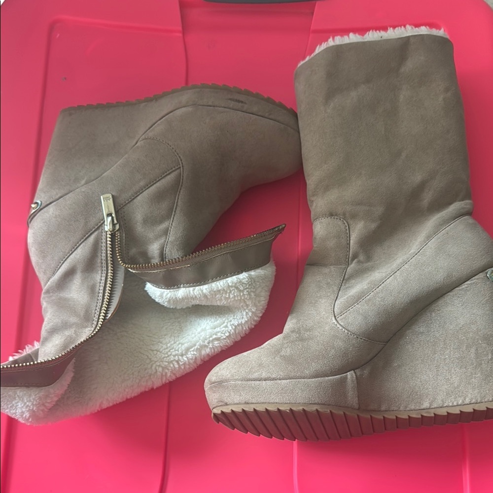 Women's Beige Wedge Boots